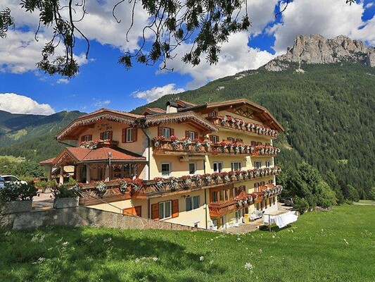 Al Piccolo Hotel - Vigo di Fassa - Val di Fassa