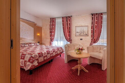 _STV2917And10more_tonemapped