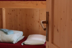 Rifugio Alimonta - Private 5-bed room with bedding