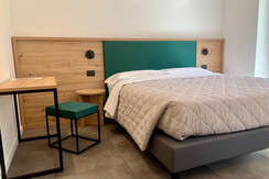 camera matrimoniale con balcone 10