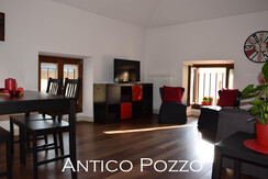 Riva del Garda Antico Pozzo salotto_1105