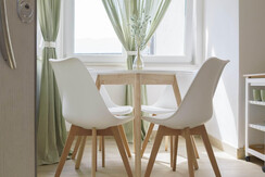 Green – Living