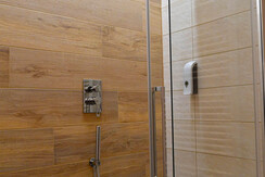 Green – Bathroom