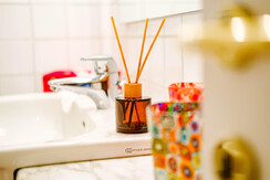 103 - Dettaglio bagno