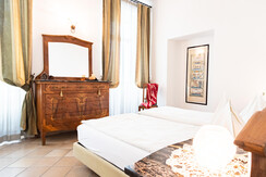 104 - Camera matrimoniale