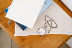 104 - Dettaglio comodino