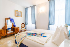 105 - Camera matrimoniale