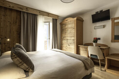 Hotel Aurora-26