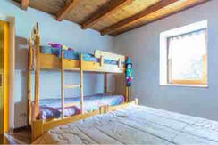 C1A2FE68-4600-4FE3-838B-D7660BBA88C7