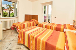 vista-lago-strandnah-near-the-beach-riva-garda-033