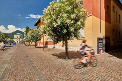 cortile-hof-relaxing-riva-garda-001.jpeg