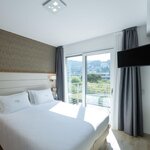 Foto di Camera Standard, vista lago laterale