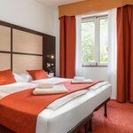  Photo of Economy NOT REFUNDABLE