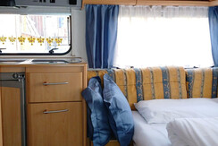 90dffaa1-d8c3-416f-a274-437ea170e97f