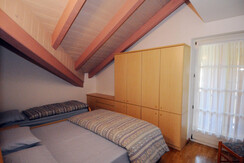 camera matr. + letto singolo app. G