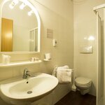  foto van Appartement, bad, WC, 1 slaapkamer