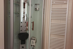 doccia idromassaggio