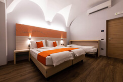 3bed Room
