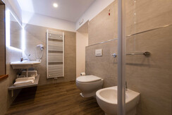 3bed Room