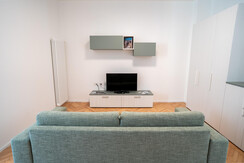 HansVila-AppTione-Low-39