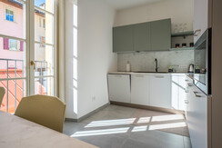 HansVila-AppTione-Low-33