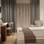  Photo of Triple room Junior Suite BB