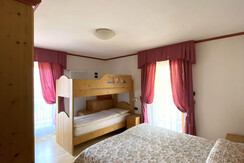 Family room 21