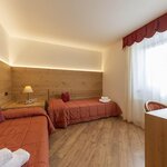  Photo of Family Suite