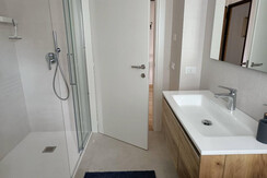 bagno primo piano
