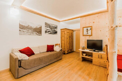 apto_pordoi_dettaglio_divano_1