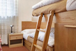 9dc6b87b-30cd-42ba-b84a-3312535dc916