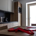  foto van Appartement, douche en bad, WC, begane grond