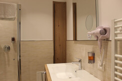 UvaSpina bagno lavandino