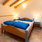  Foto von Vierbettzimmer, Dusche, WC, Bergseite