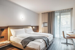 _25A9603-HDR_mid_low