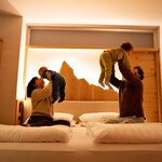  Foto von Familienzimmer, Dusche, WC