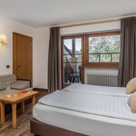  Foto von Dreibettzimmer