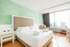Hotel_Gabry_Riva_del_Garda_Superior_Room_01