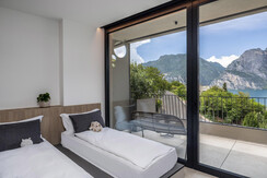 DP230623061_LOW_Soul_1