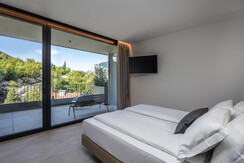 DP070723018_LOW_Joy_2