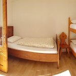  Фото 3-местный номер, общий туалет