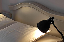 particolare stanza matrimoniale