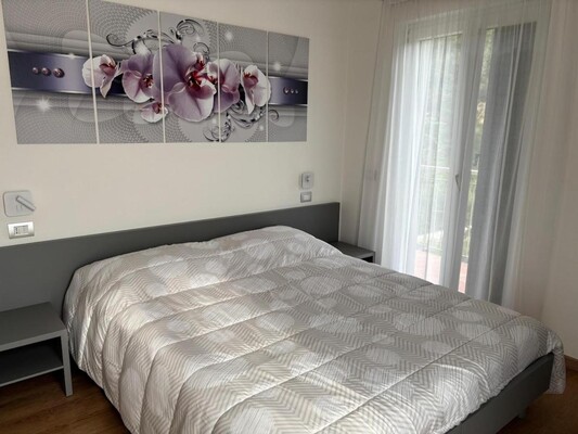 Giuly_House_Elena_3
