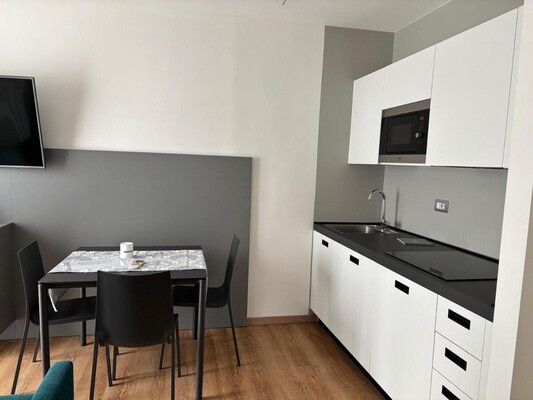 Giuly_House_Elena_4