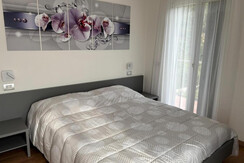 Giuly_House_Elena_3