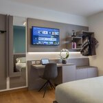 Foto Double room with private bathroom and balcony