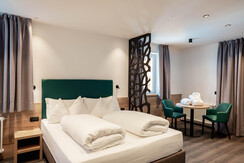 22122022-_MRP3932-HDR_LowRes