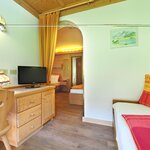  Фото Double room with extra bed