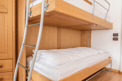 Stanza quadrupla standard