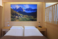 _V505288 ph.Valerio Banal  MW